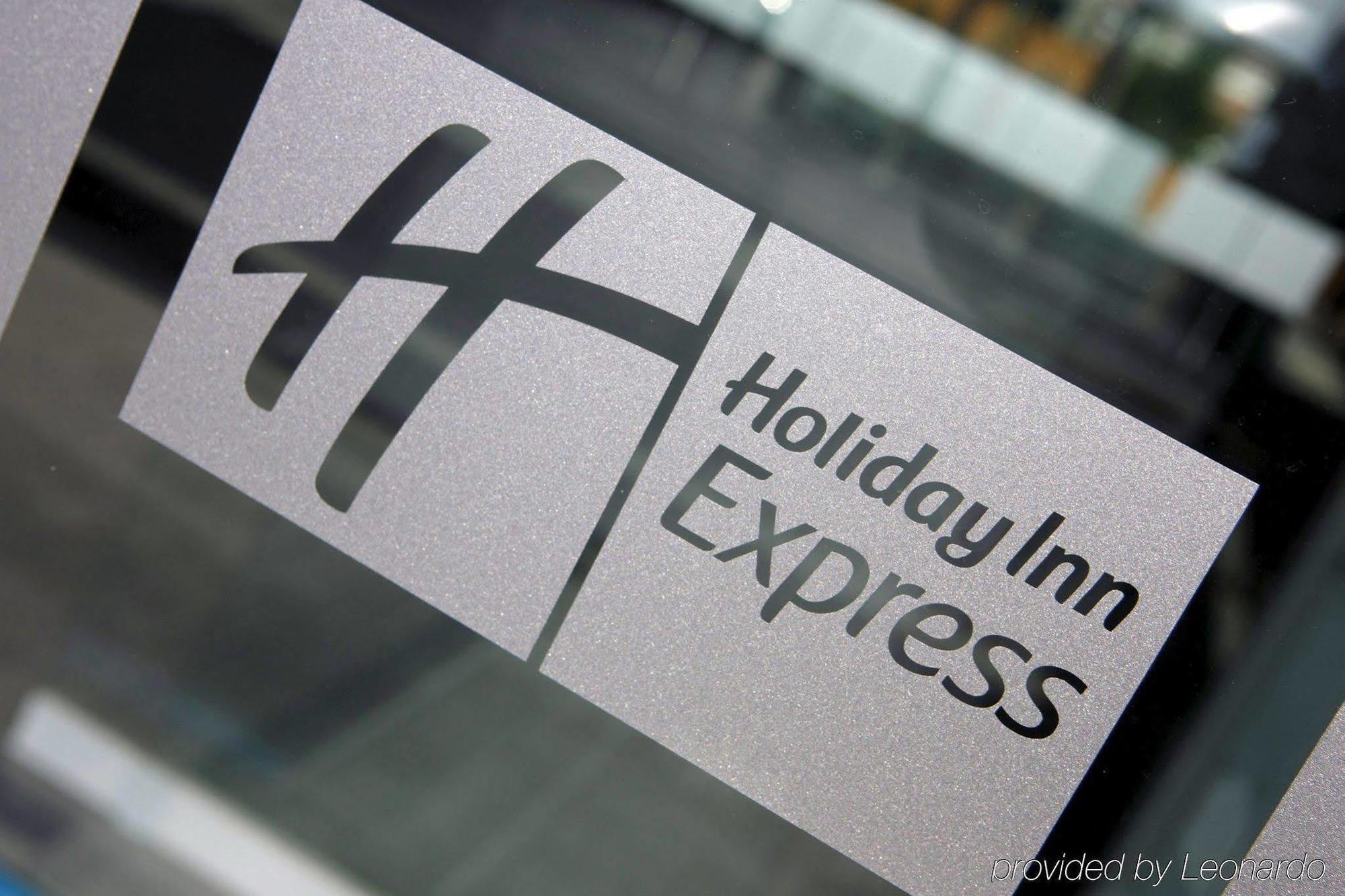 Holiday Inn Express Madrid Leganes, An Ihg Hotel Exteriér fotografie